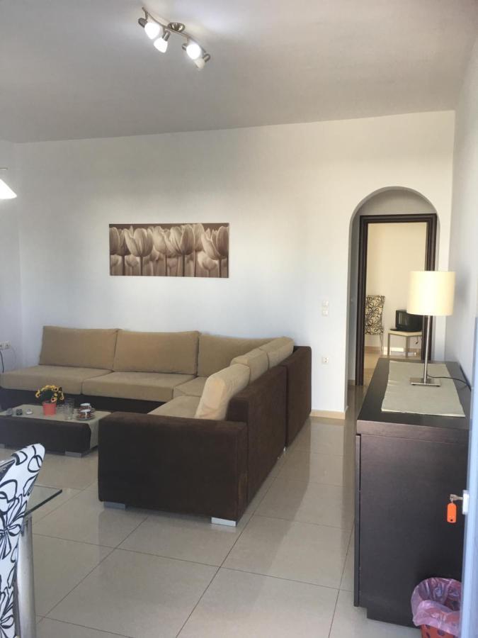 Boussetil Apartment Tinos Bagian luar foto